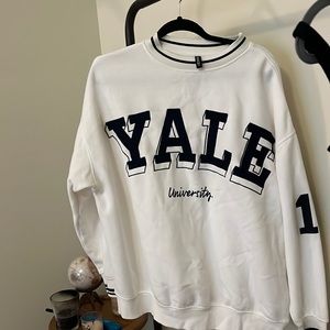 Yale embroidered sweatshirt